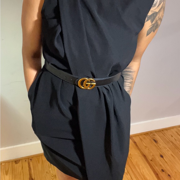 Armani Collezioni Black asymmetrical Dress Over the knee sleeveless size 4 - Picture 3 of 13